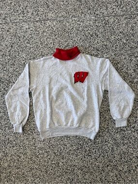 Wisconsin Badgers Majestic Grey Turtleneck Sweater Majestic